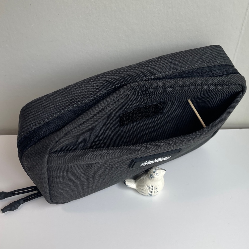 Halfday The Sidekick Tech Kit In Shadow New Without Tag 🏷️ - Picture 8 of 9